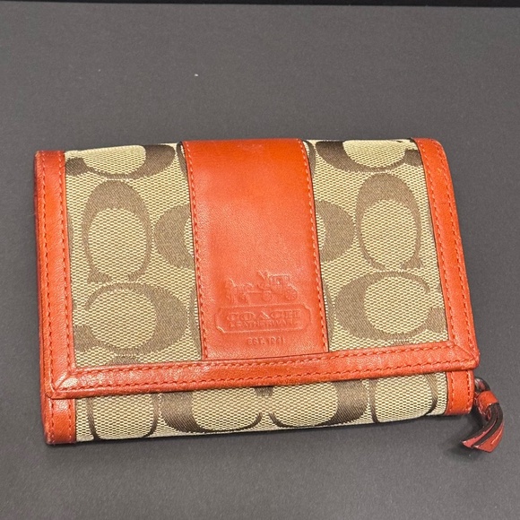 Coach Handbags - Wallet by Coach. Pre-Loved